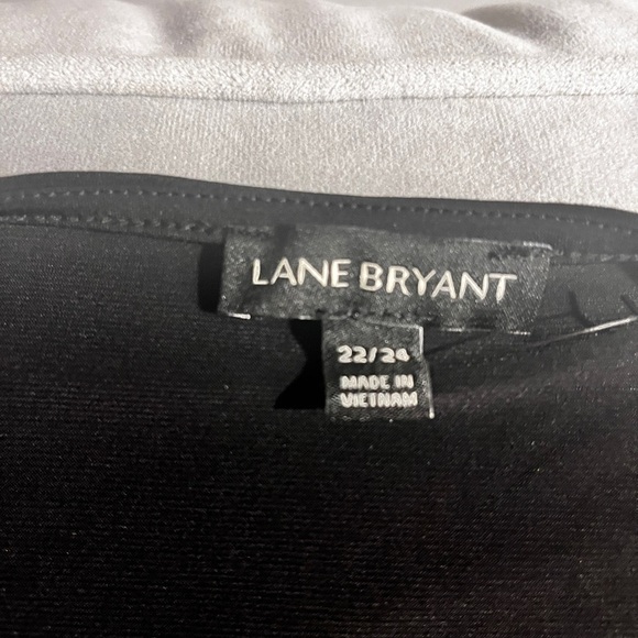 Layne Bryant Black and White polkadot sleeveless top - Picture 5 of 15